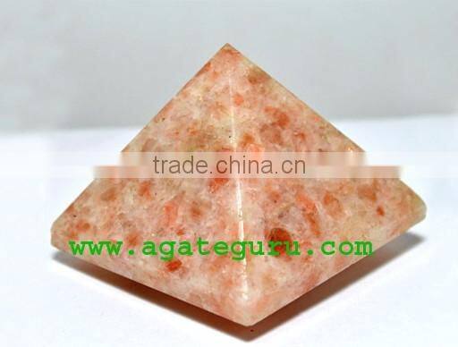 Snowflake Obsidian Pyramid : Wholesale Pyramids Khambhat Supplier