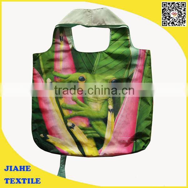 foldable shopping bag with button