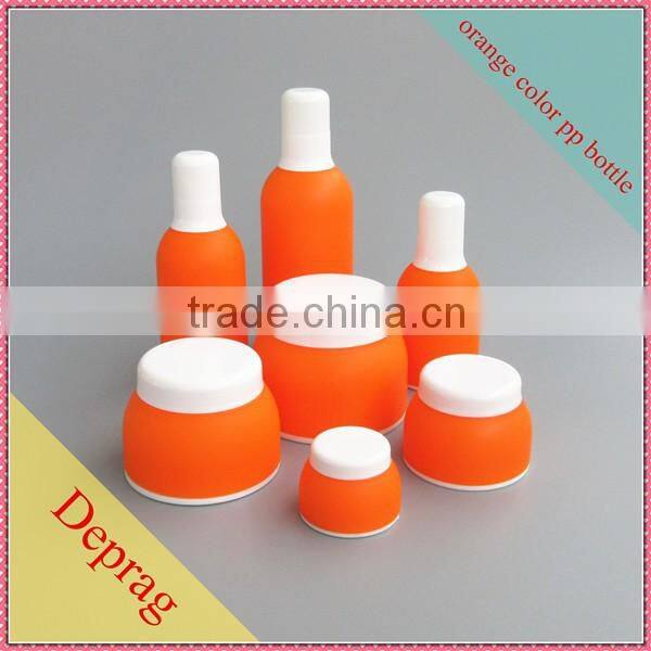 Latest and unique design round plastic cosmetic bottle for packaging with high quality for lotion cream from China