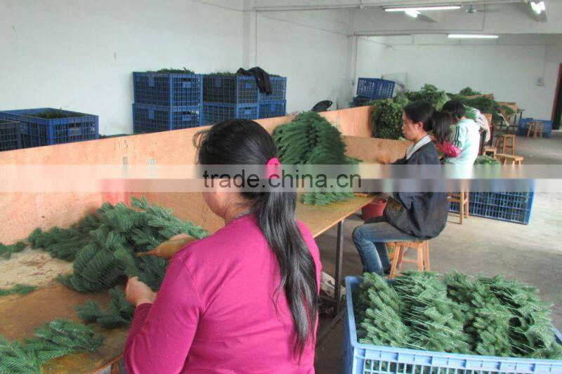 2016 Hot Sale PVC Artificial Christmas Wreath