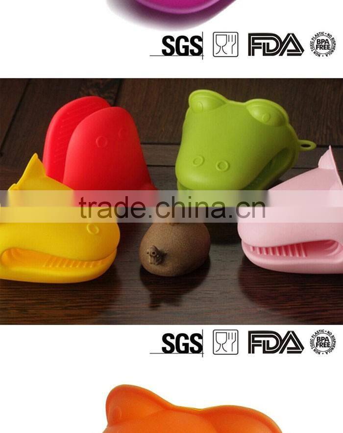 High Temperature Take Bakeware Microwave Oven Ironing Gloves Insulation Hand Clamp