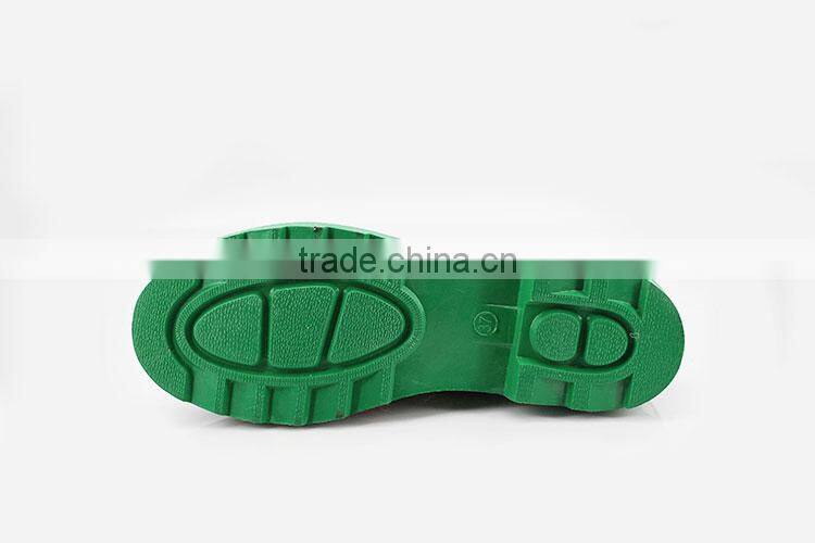 2016 Quality Green Colorful Garden boots