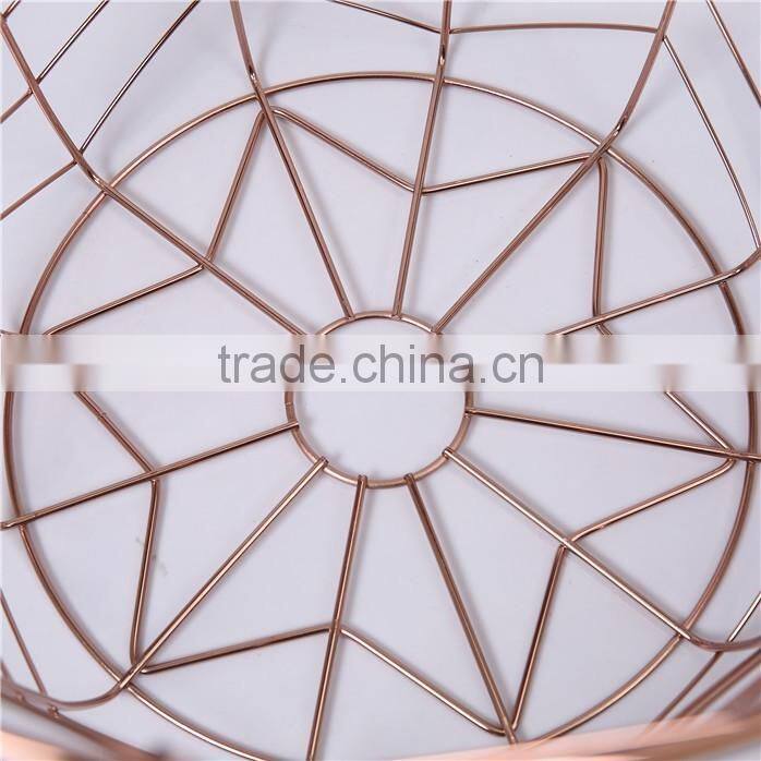 Red Wire Discount Basket Laundry Large on Sale