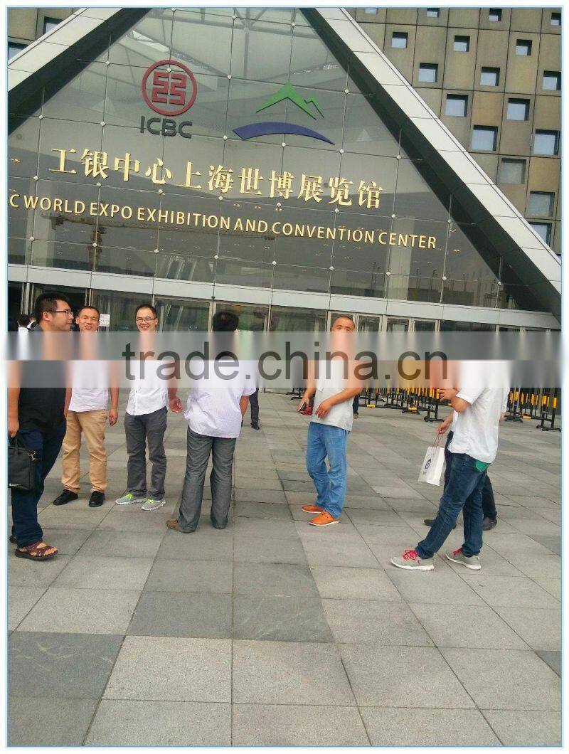 Low cost fiber glass fence manufacture