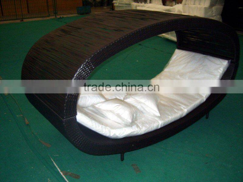 modern leisure rattan chaise lounge