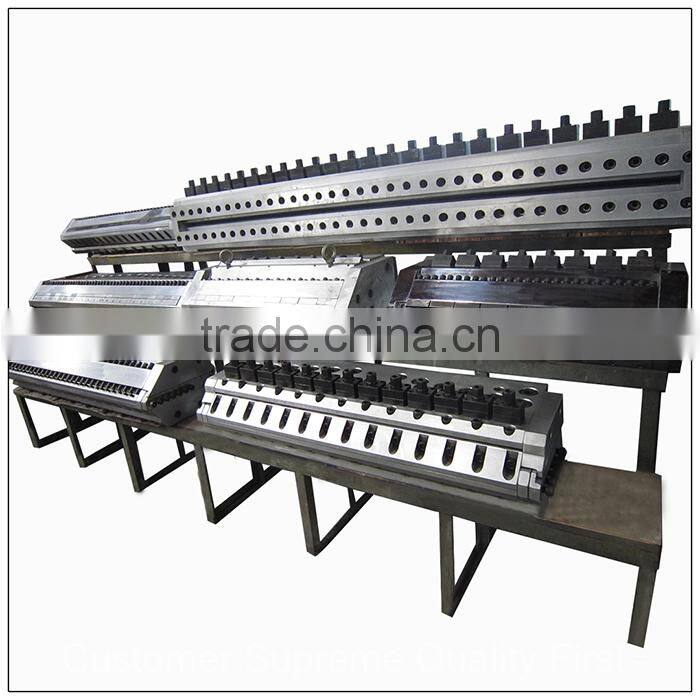 Factory hot sales pvc extrusion sheet mould for plastic extruder