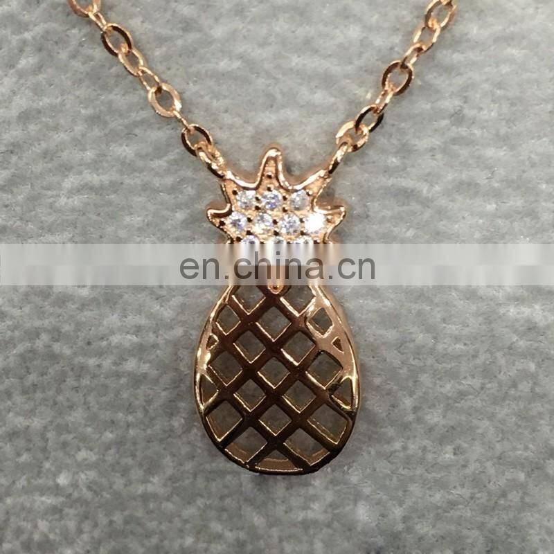Fashion Delicate Hollow Micro Pave Diamond Pineapple Pendant Gold Plated Fruit Necklace Stylish 925 Sterling Silver Jewelry