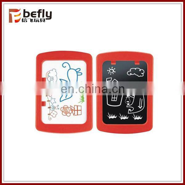 2015 latest mini projector toy with writing board