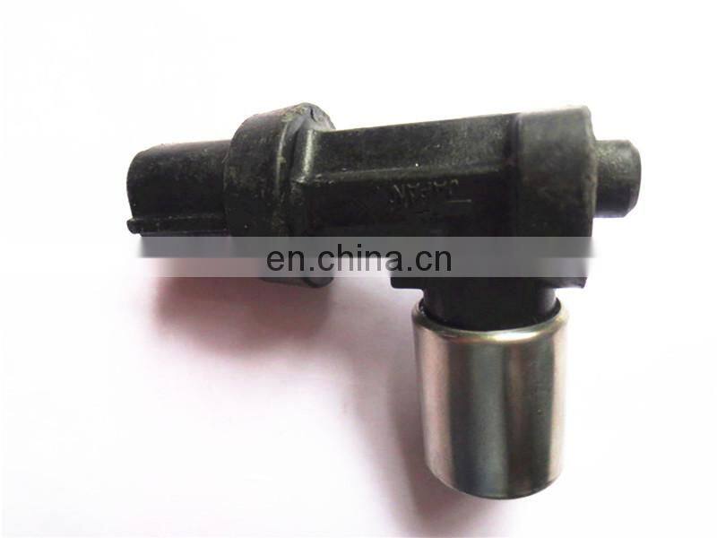 Factory price car parts 19300-87203 1930087203 029600-0520 For Daihatsu Camshaft position sensor