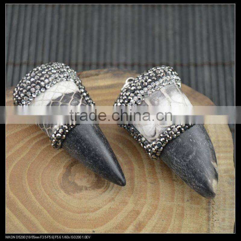 LFD-0051P ~ Wholesale New Style Mixed Color Snakeskin Ox Horn Pave Rhinestone Crystal Charms Necklace Pendant Jewelry