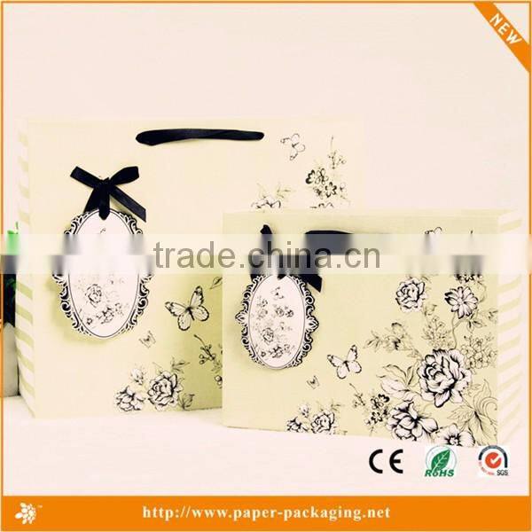 High quality lovely gift China paper gift bag supplier