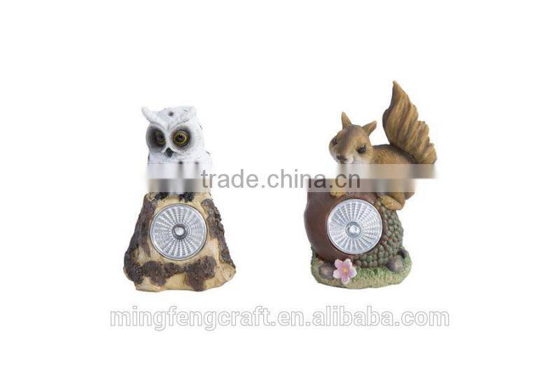Resin hedgehog animal solar light statues