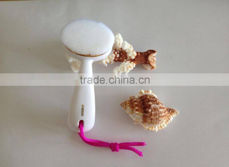 resin handle facial cleaning brush,new design soft hair makeup tool