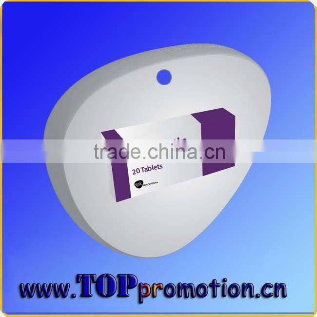 fashion round plastic led keychain with led light