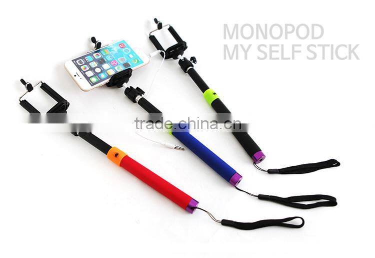 2015 hot product one piece monopod mini selfie stick with cable Z05 selfie monopod for mobile phone