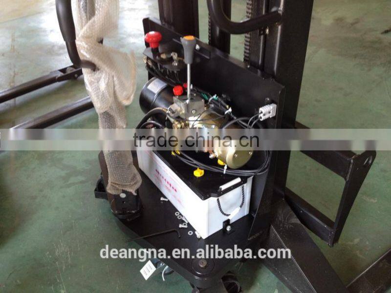 Hand operated forlift semi electric stacker with best performance