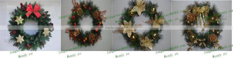 Good quality customized decorated christmas wreaths with colorful designs