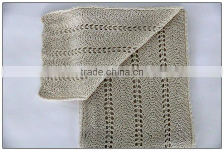 100%cashmere scarf