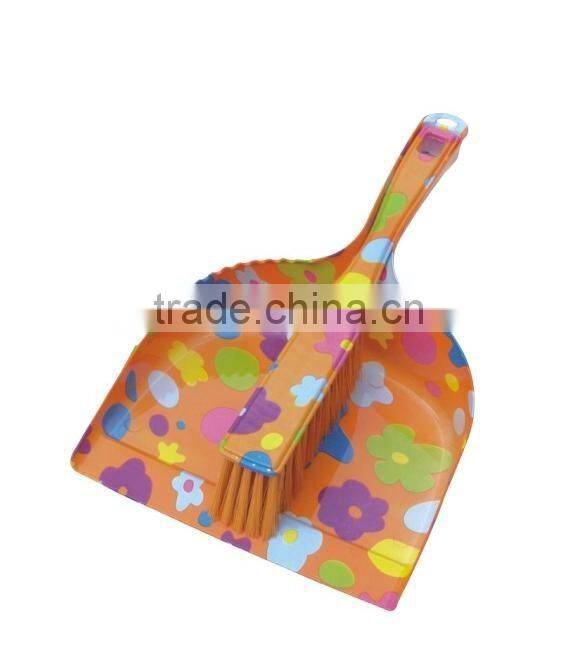 Professional Short Handle Plastic Broom And Dustpan Set