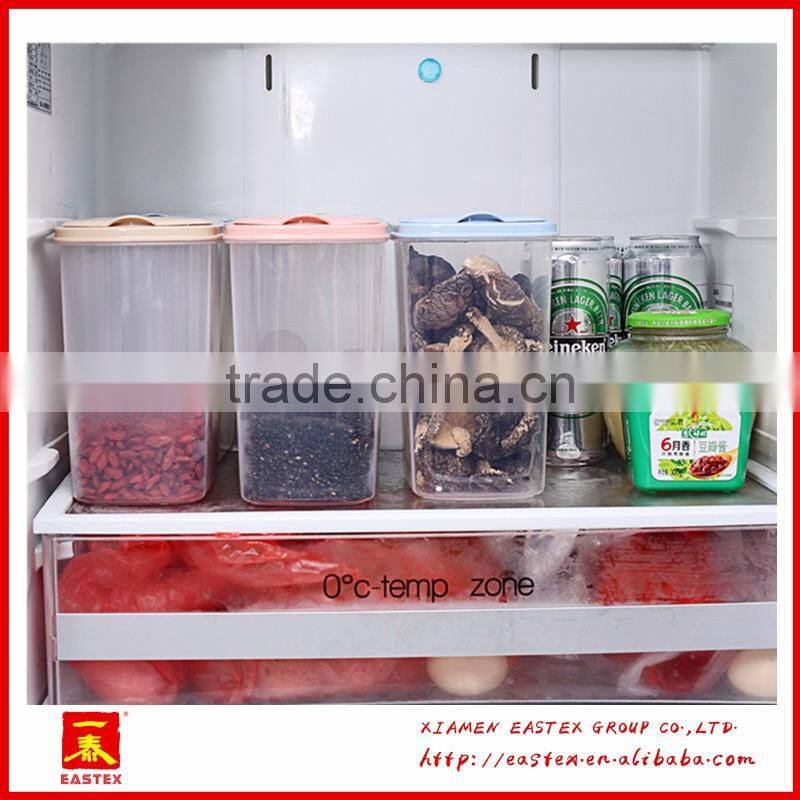 Flip-open cover food crisper plastic crisper