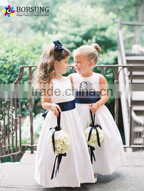 Big bow Girl Sleeveless Dress 2017 New design Princess Dress Girls Clothes Embroidery Flower Kids Dresses