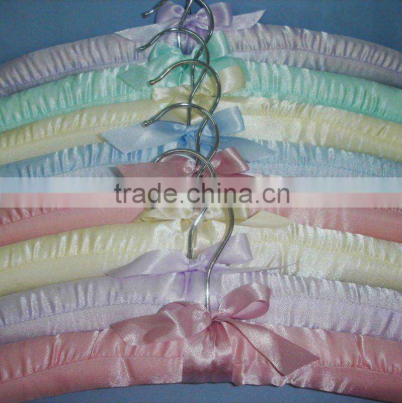 WI447 new design hanger for fashions