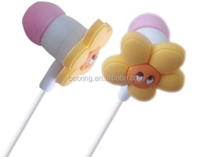Custom hello kitty headphones cartoon earphones for kids