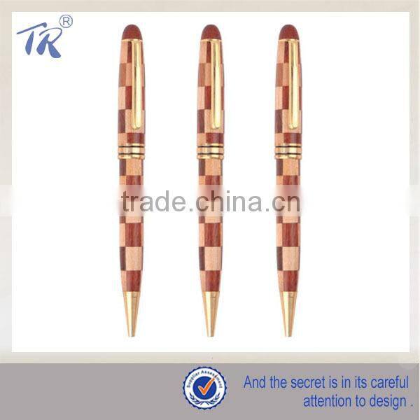 Alibaba China Cheap Fashion Design Wooden Ball Pen