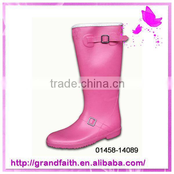 2014 New design low price high heeled rubber rain boots