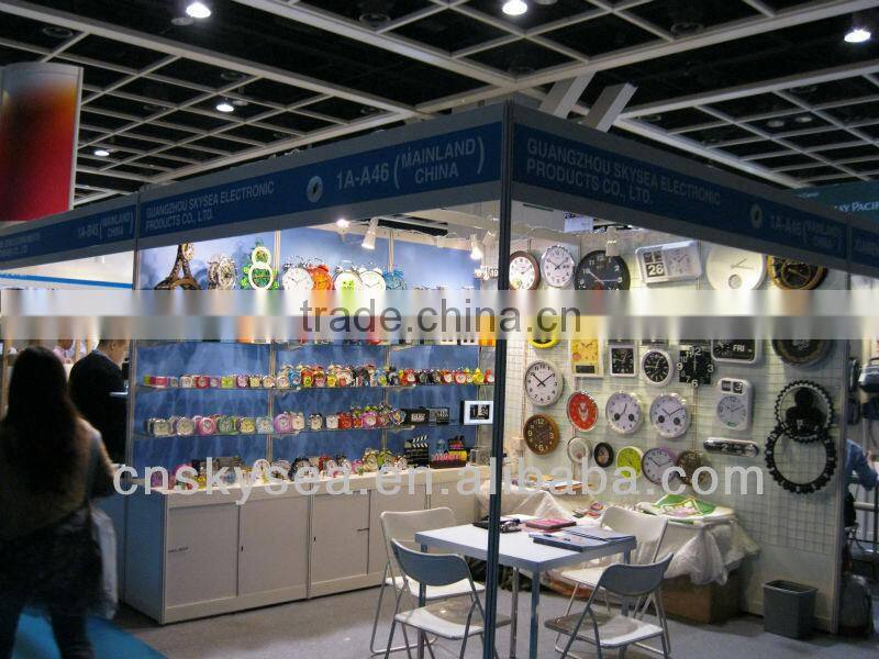 Plastic square table alarm clock