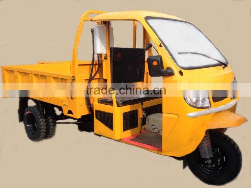 Factory Directly Supply 3-Wheeled Motorcycle/Cabin Cargo Tricycle