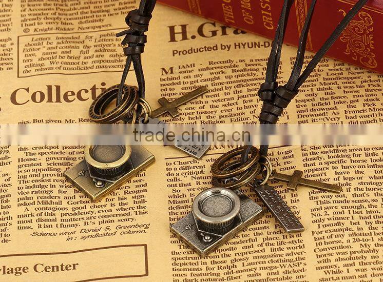 N0013 Retro Camera mens leather necklace fashionable design necklace