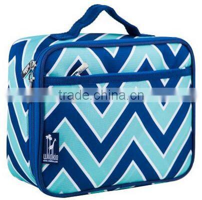 durable sturdy insulated lunch bag with one zippered front pocket
