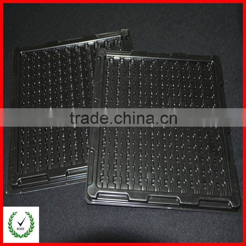 Vacuum plastic packing tray