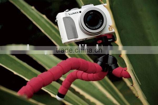 Octopus flexible mini selfie stick phone tripod with stand