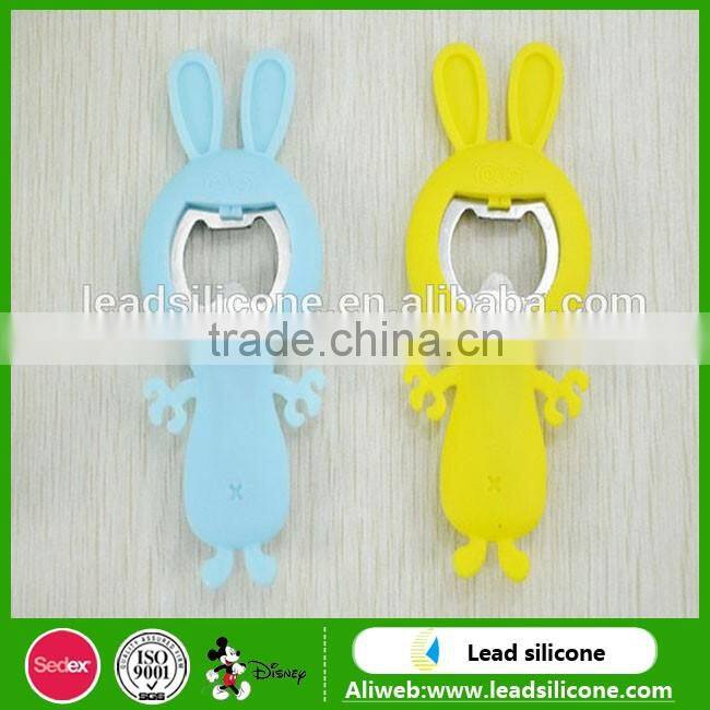2017 NEW silicone rabbit beer bottle opener