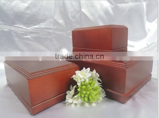 Custom wood material pet funeral urn for cremation