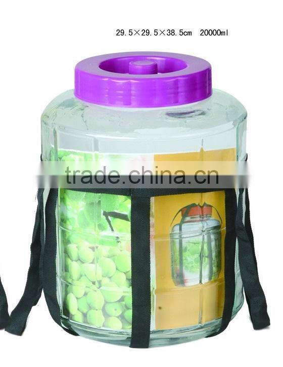 High quality clear glass container with tap