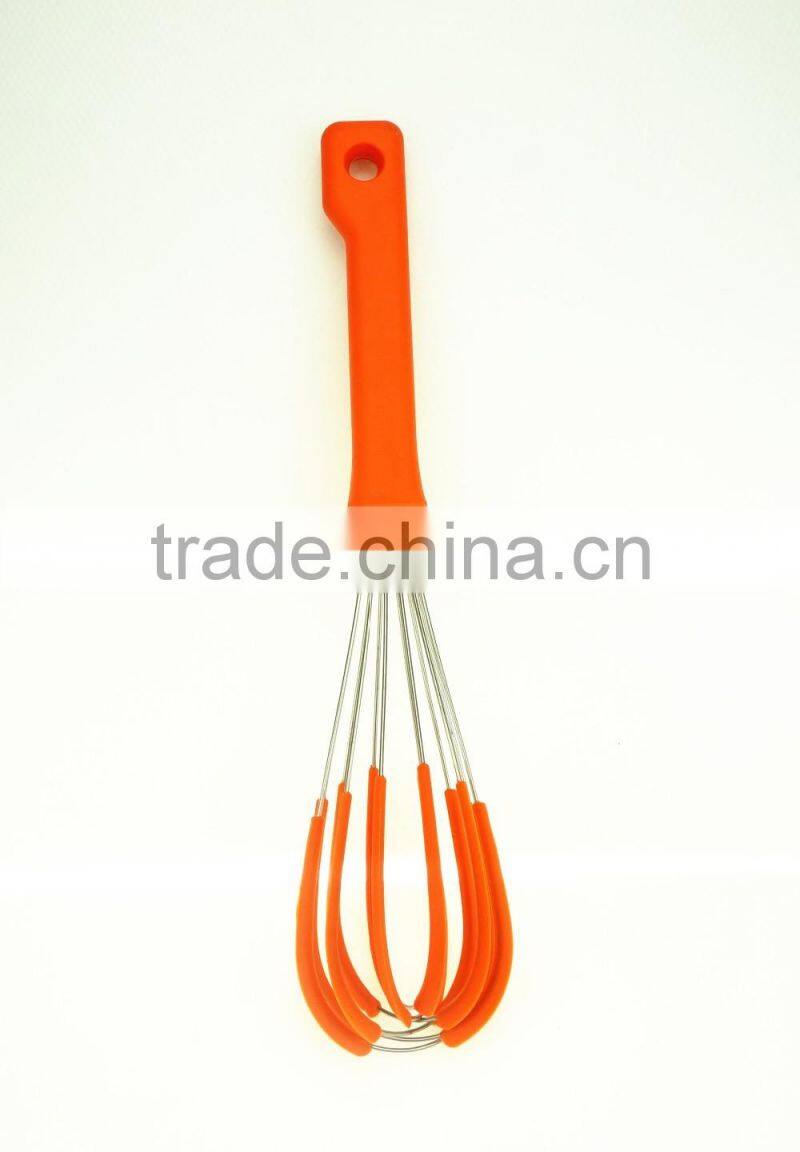 13030 silicone kitchenware egg whisk with silicone insert