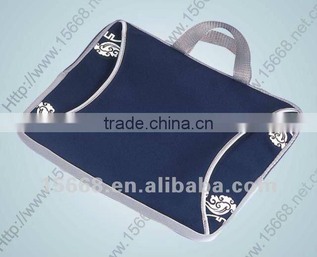 2014 fashion design neoprene laptop bag with handle