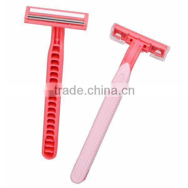 triple blade disposable shaving razor