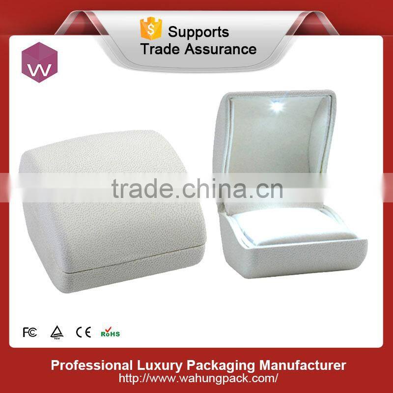 Exquisite jewelry led ring box packaging(WH-4027-ML)