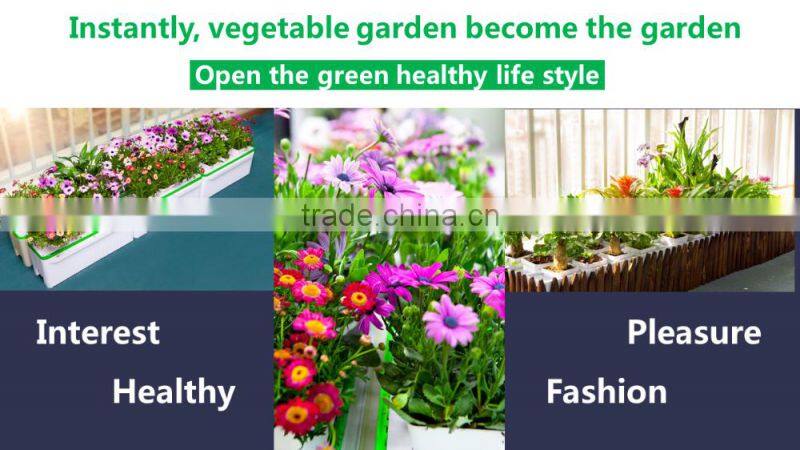 Easy operate folding plant pot