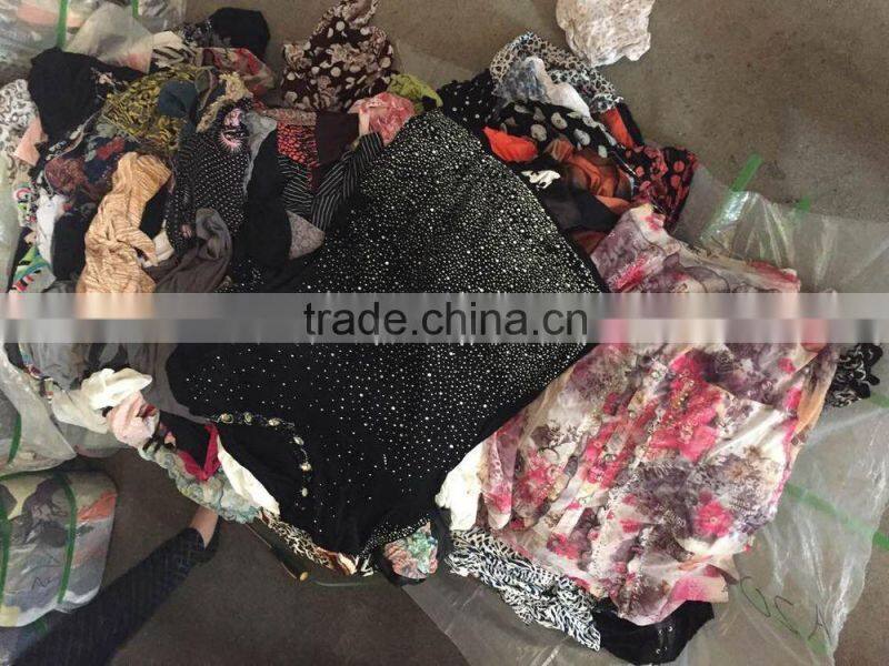 cheap second hand clothes/ sorted used clothing