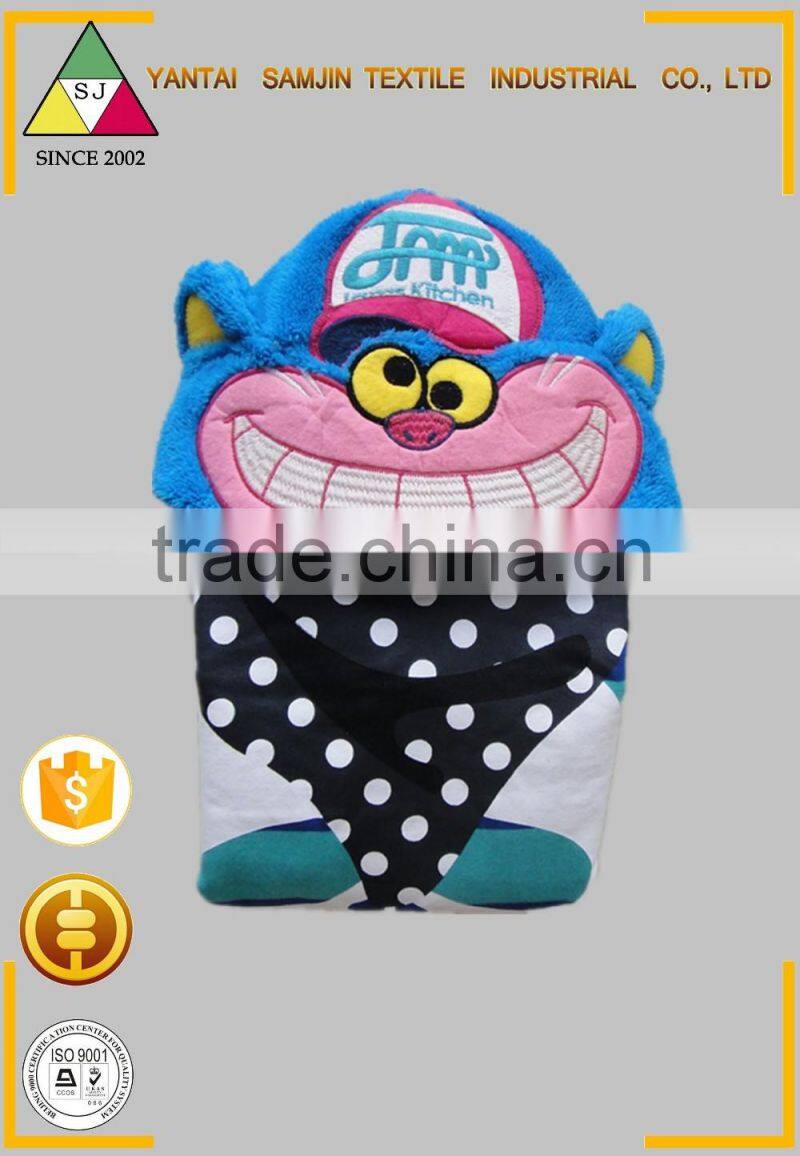 The boy's fashion hooded splicing unlined upper garment apply to the UK market