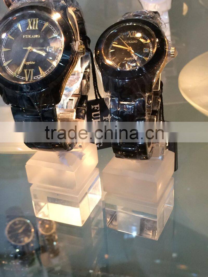 2016 Fashion style watch display showcase, acrylic display block heart shape
