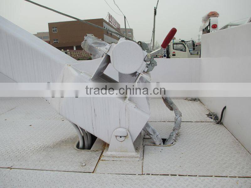 Dongfeng 4*2 road wrecker truck for sale