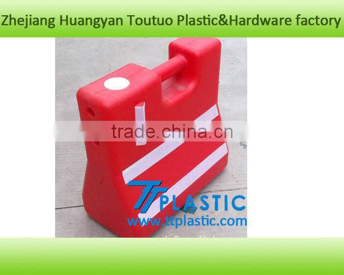 Highway facilities plastic roadblock reflective blow moulding