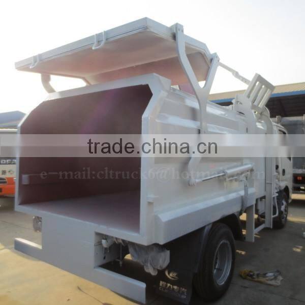 DONGFENG 4*2 Small garbage Compression Truck 5 m3