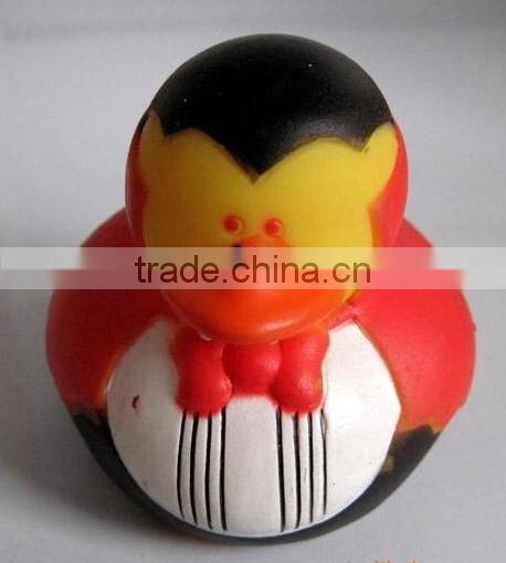 Hot selling cute rubber frog baby bath swimming family animal toy